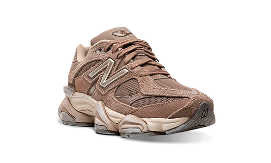 New Balance 9060 Mushroom